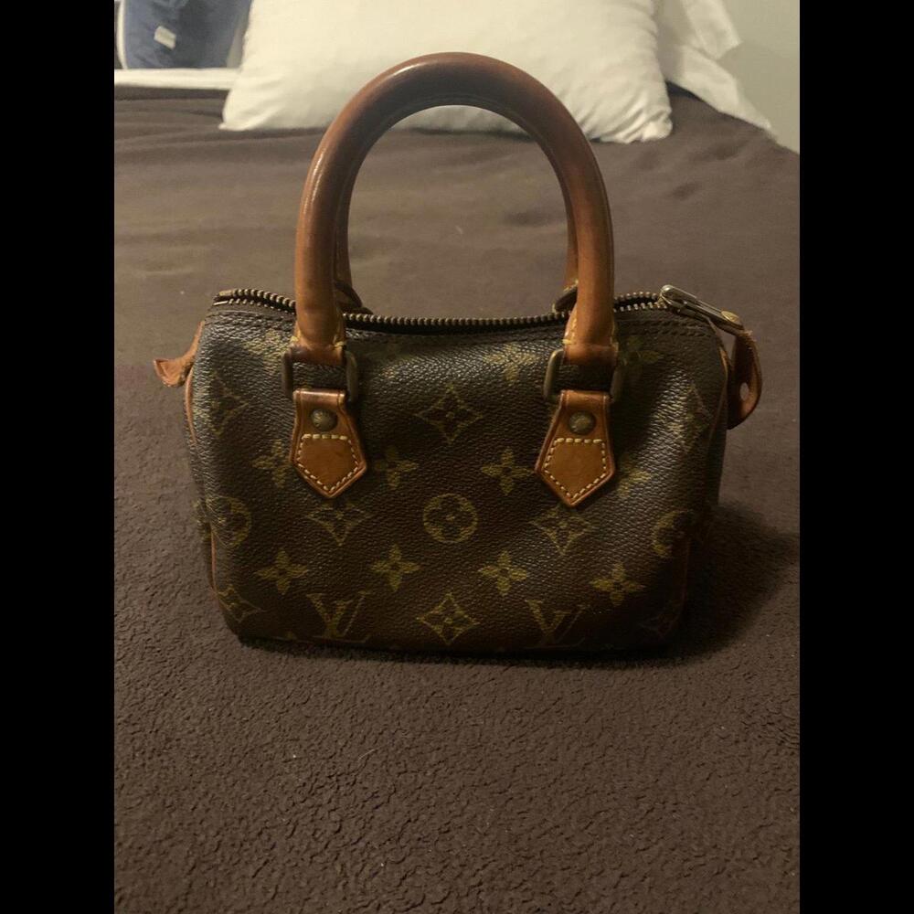 Authentic *RARE* Louis Vuitton speedy Japan 88 anniversary
